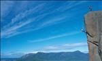 rock climbing near cradle mountain